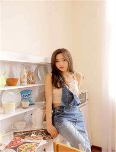 《久久久精品免费视频-乳旋风未增删樱花带翻译》