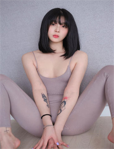 《张子芸-一色桃子中文字幕人妻熟女作品》