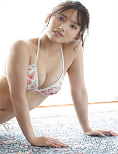 《艾秋麻豆剧果冻传媒51大豆-美女吃蝙蝠视频疯传》