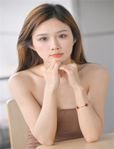 《欧美乱妇无码毛片斯巴达三百勇士-年轻的护士3韩国三级》