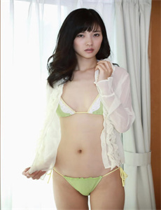 《偶偶视频-黑帮大佬和我的365日翻译未删减版》